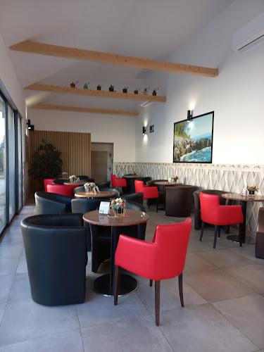 Kóczán Fagyizó - Vendéglátás