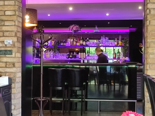 Opinii despre Random House Étterem în Mende - Vendéglátás