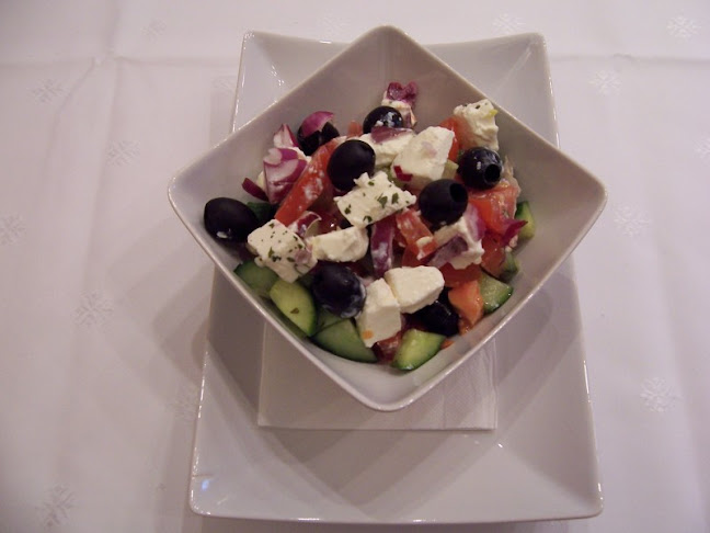 Comentarii opinii despre Tubi Ètelbár -Acceptus Kft.