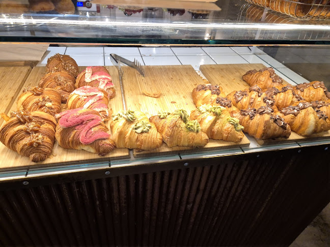 Lisboa Pastry & Bakery - Vendéglátás