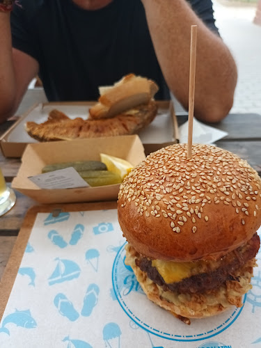 Comentarii opinii despre Süss fel Nap Strandbisztró