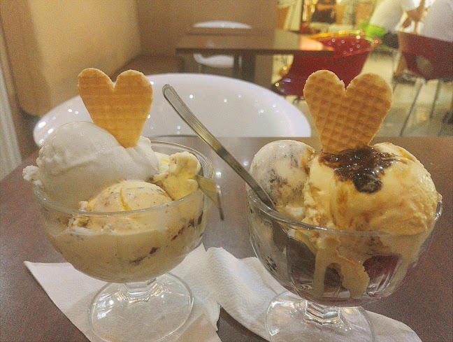 Comentarii opinii despre Harangvirág cukrászda