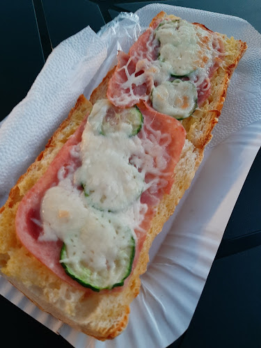 Parkoló büfé - Vendéglátás