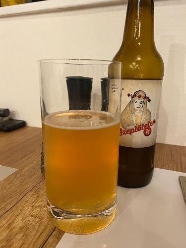 Pécs, Nagyszkókói út 2, 7635