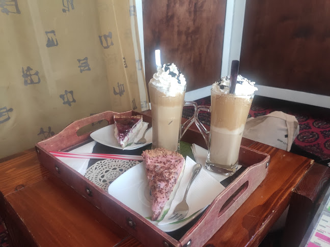 Luther Teaház - Vendéglátás