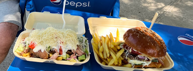 Csülök By Oli - Vendéglátás