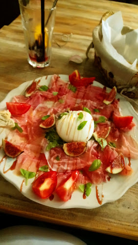 Szombathely, Fő tér 24, 9700