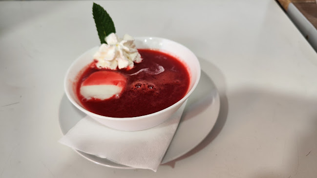 Comentarii opinii despre Balaton büfé