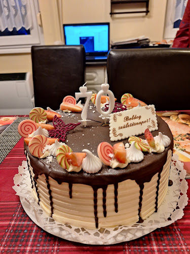 Marcipán Cukrászda - Vendéglátás