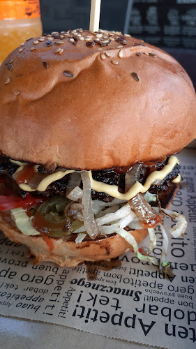 Comentarii opinii despre Parázs Bisztró