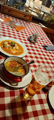 Budapest, Hold u. 15, 1054