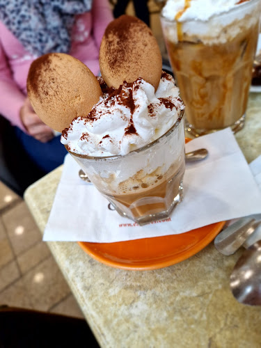 Opinii despre Cafe Frei Eger în Eger - Vendéglátás