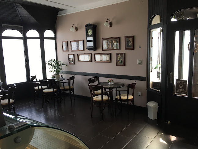 Opinii despre Vanília Fagyizó în Tatabánya - Vendéglátás