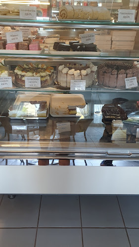 Comentarii opinii despre Anna Cukrászda és Pizzéria