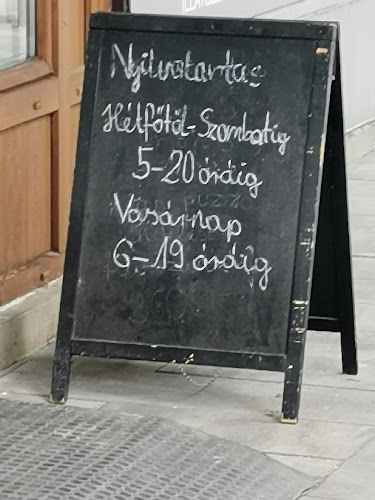 Tesók pékség - Vendéglátás