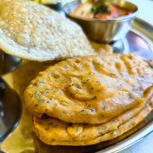 Comentarii opinii despre Govinda Csillaghegy - Vegán Étterem