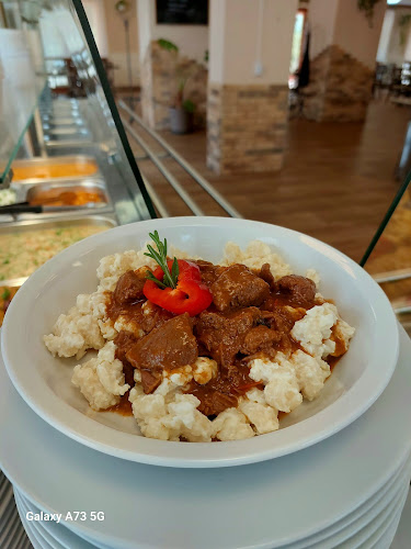 Comentarii opinii despre Spájz Gyorsétterem