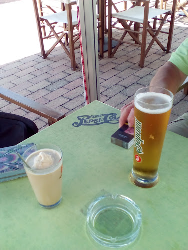 Opinii despre Színház Büfé în Tihany - Vendéglátás