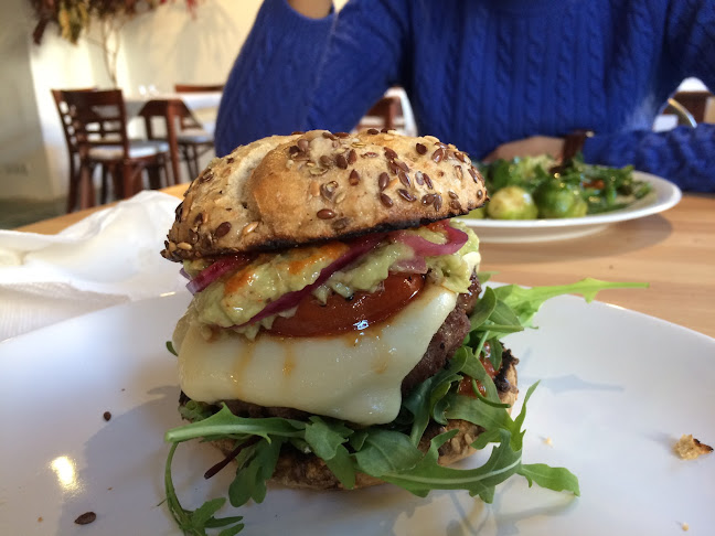 Opinii despre Isler Bakery, Bistro and Kitchen în Esztergom - Vendéglátás