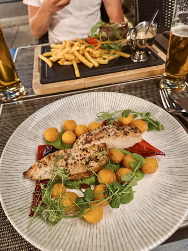 Gödöllő, Dózsa György út 64, 2100