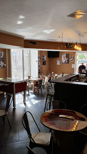 Alibi Gin Bár és Kávézó - Szeged