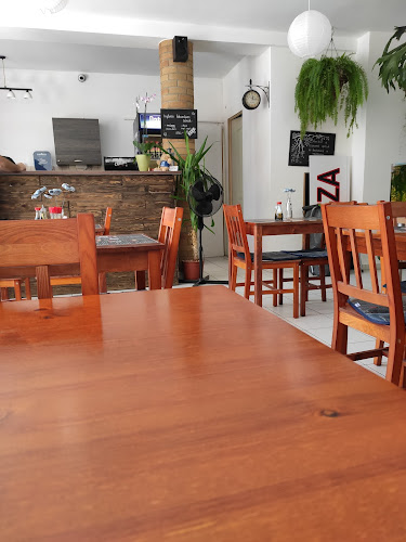 Comentarii opinii despre SUPI Étterem - Veszprém | Sushi és Pizza