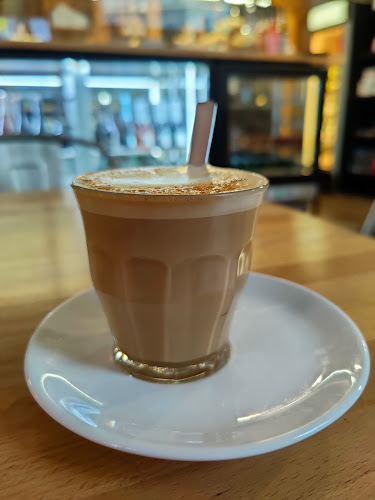 Esztergom, Lőrinc u. 6, 2500