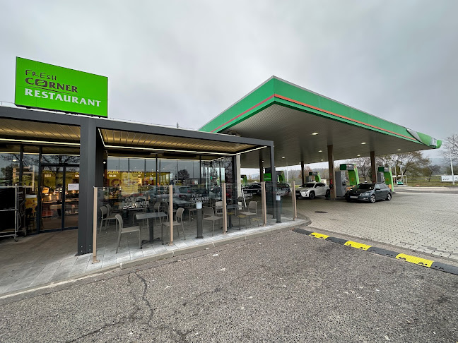 Fresh Corner Restaurant Páty - Vendéglátás