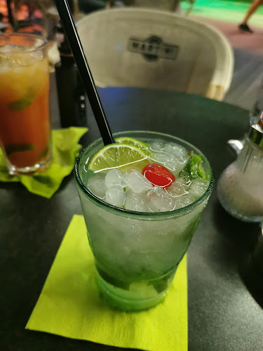 Comentarii opinii despre Eis Caffe Salon