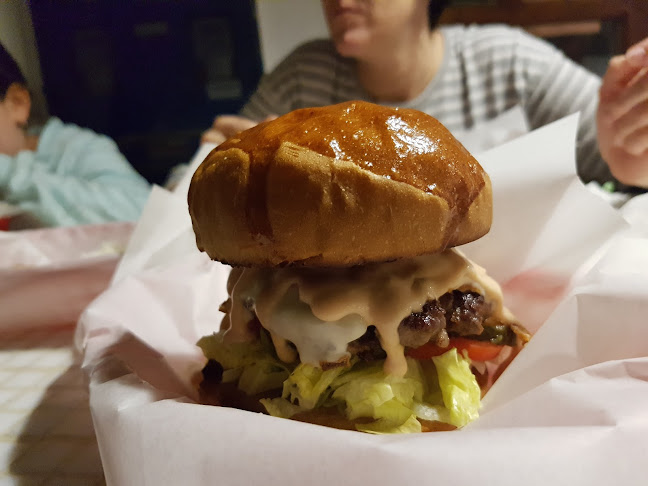 Szentendre, Kucsera Ferenc u. 12, 2000