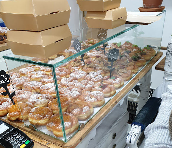 Opinii despre Bomboloni în Budapest - Vendéglátás