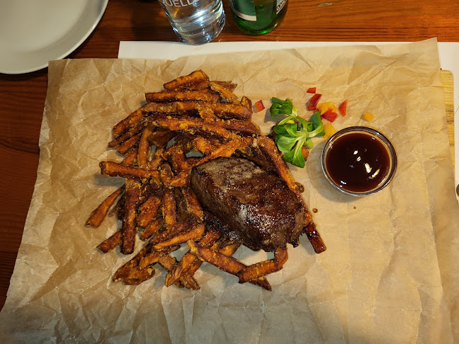 Robinson Étterem & Söröző - Zalaegerszeg