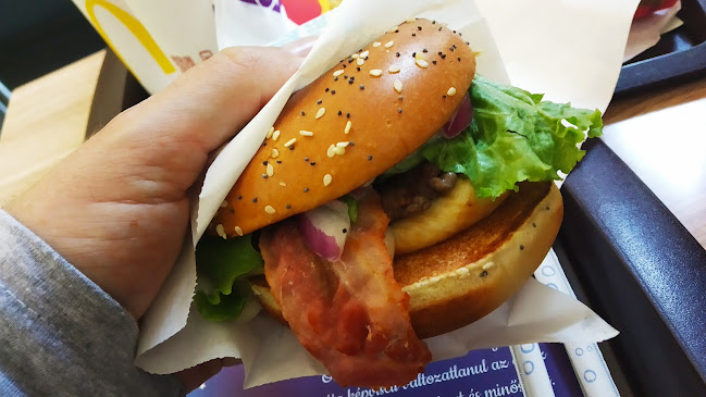 McDonald's - Vendéglátás