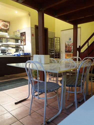 Pikáns Kínai Büfé