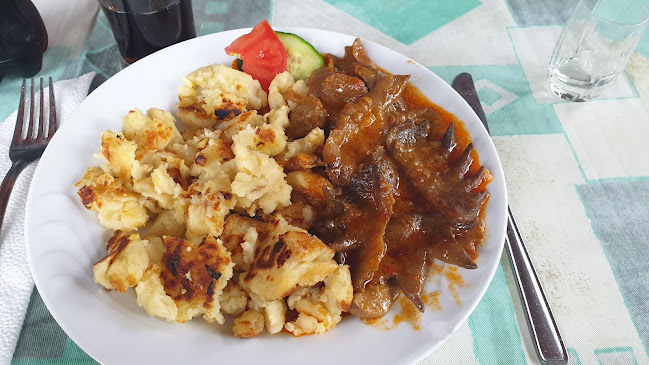 Vadvirág Falatozó - Étterem a Szajki tavak mellett