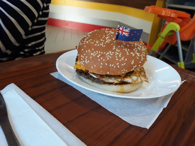 Korzó Ételbár - Vendéglátás