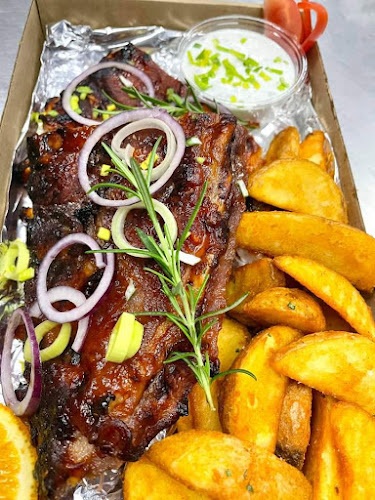 Várpalota, Mandulás lakótelep 2, 8100