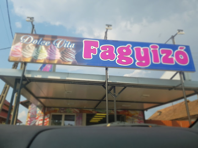 Dolce Vita Fagyizó - Vendéglátás