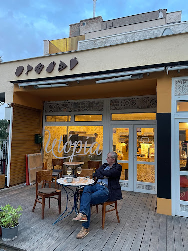 Utópia pékség és kávézó(pizzázó)