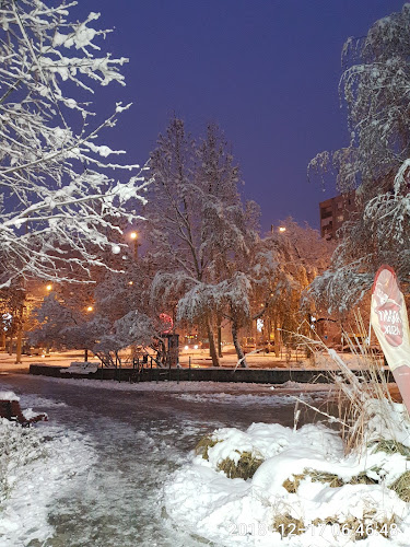 Opinii despre Félegyházi Pékség în Szeged - Vendéglátás