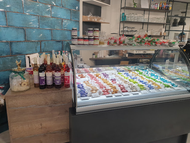 Comentarii opinii despre Szelet Cukrászda