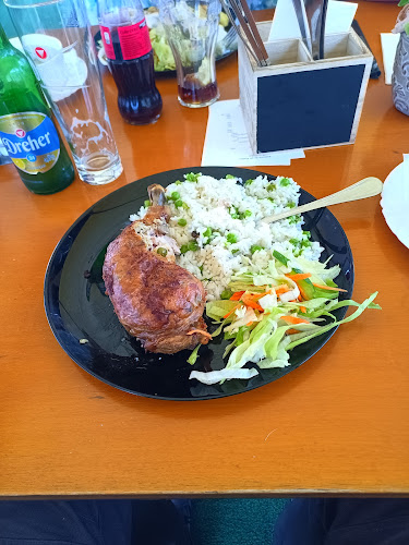 Opinii despre Arizona Steak House în Jászberény - Vendéglátás