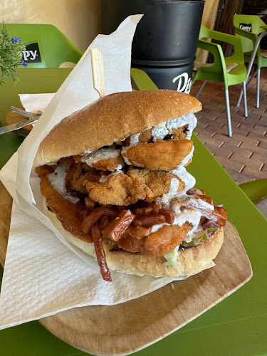 Comentarii opinii despre Pipi szendvicsbár