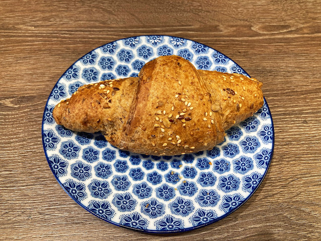 Lipóti Pékség Corvin - Vendéglátás