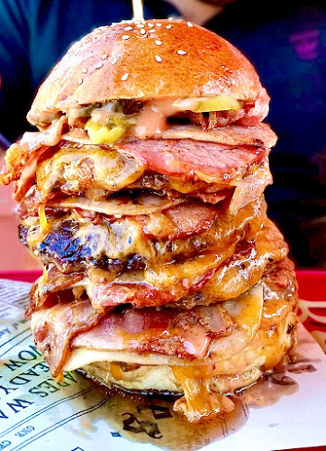 Peze Pékség - Vendéglátás