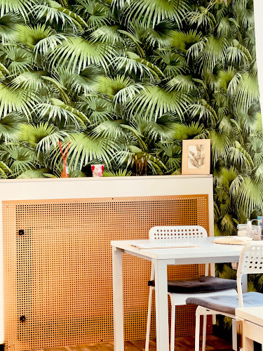 Comentarii opinii despre Reggel-Íz