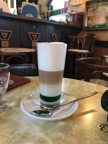 Opinii despre Bodoky Kávéműhely în Gyula - Vendéglátás