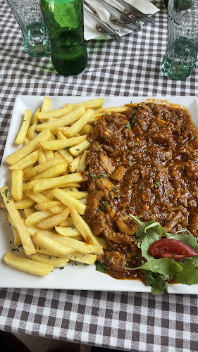 Nyíres Kisvendéglő - Vendéglátás