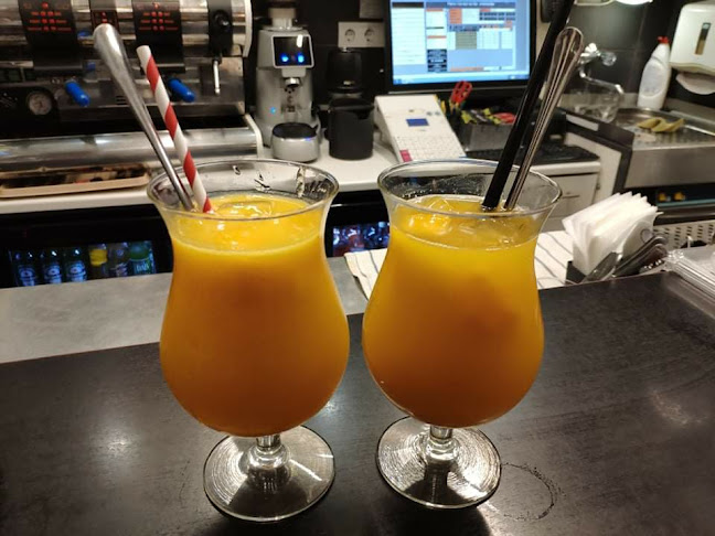 Patron Kávézó és Bár - Vendéglátás