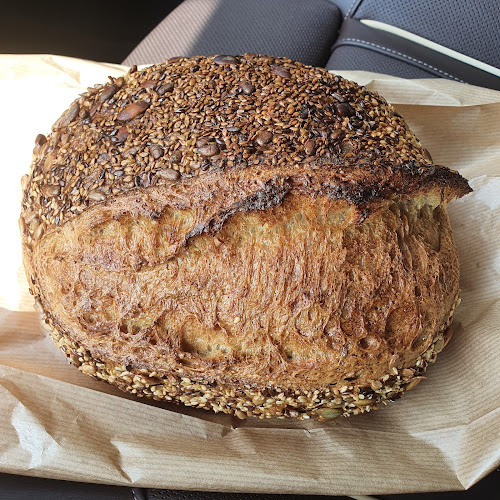 Platán pék - Vendéglátás